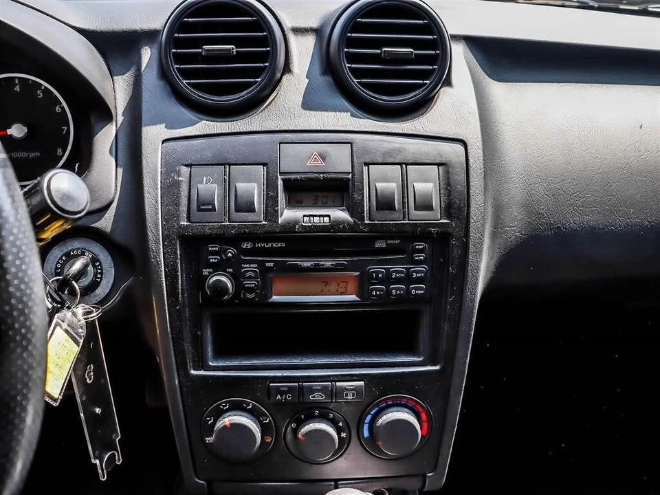 2004 Hyundai Tiburon - Image 20 of 20