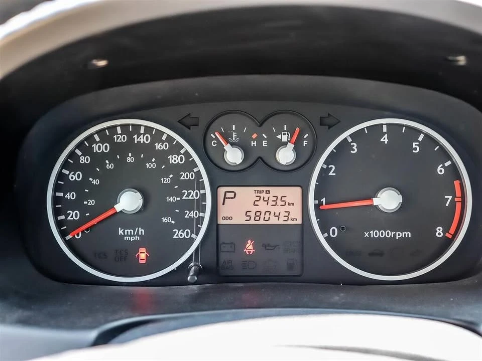 2004 Hyundai Tiburon - Image 19 of 20