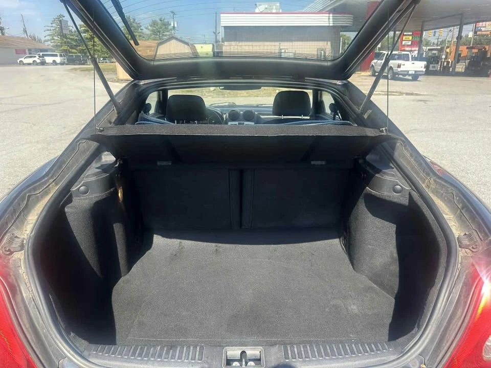 2004 Hyundai Tiburon - Image 13 of 17