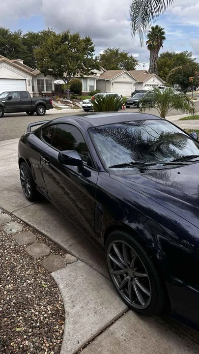 2004 Hyundai Tiburon - Image 7 of 8