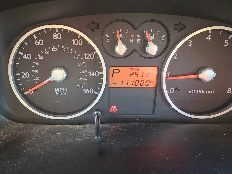 2004 Hyundai Tiburon - Image 7 of 8