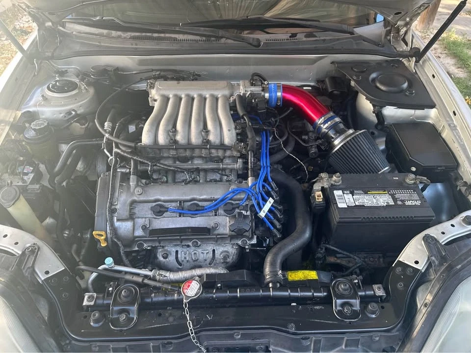 2004 Hyundai Tiburon - Image 3 of 11