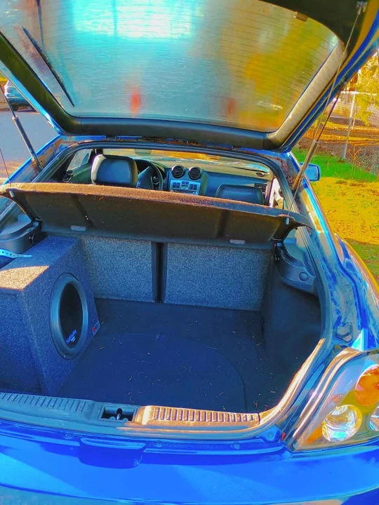 2004 Hyundai Tiburon - Image 4 of 6