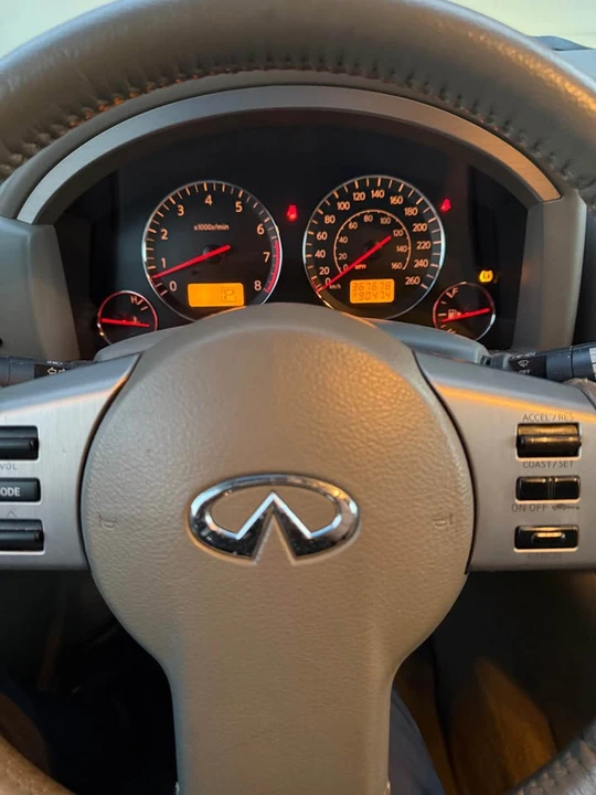2004 Infiniti FX 1st Gen - Image 10 of 10
