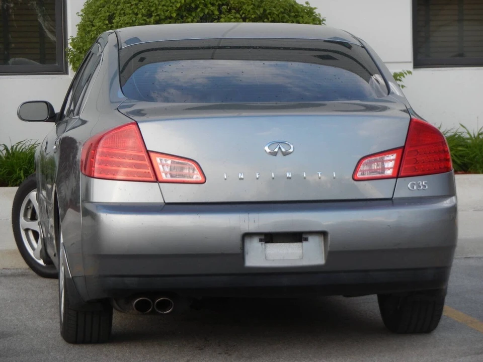 2004 Infiniti G35 3rd Gen - Image 13 of 31