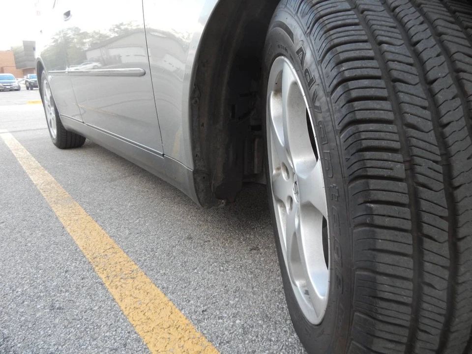 2004 Infiniti G35 3rd Gen - Image 19 of 31