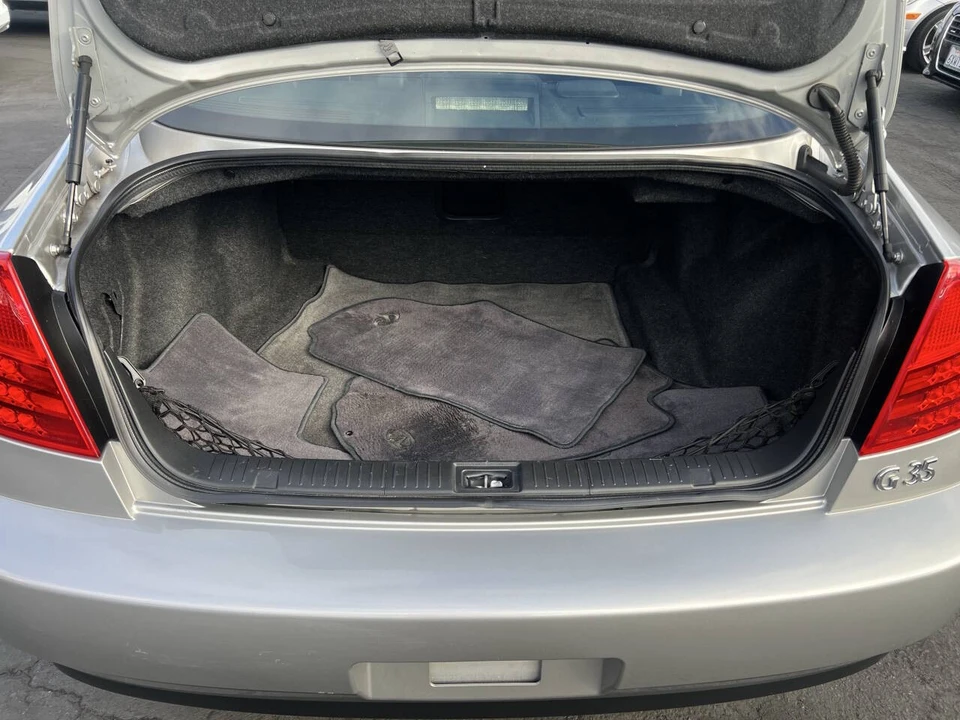 2004 Infiniti G35 3rd Gen - Image 14 of 17
