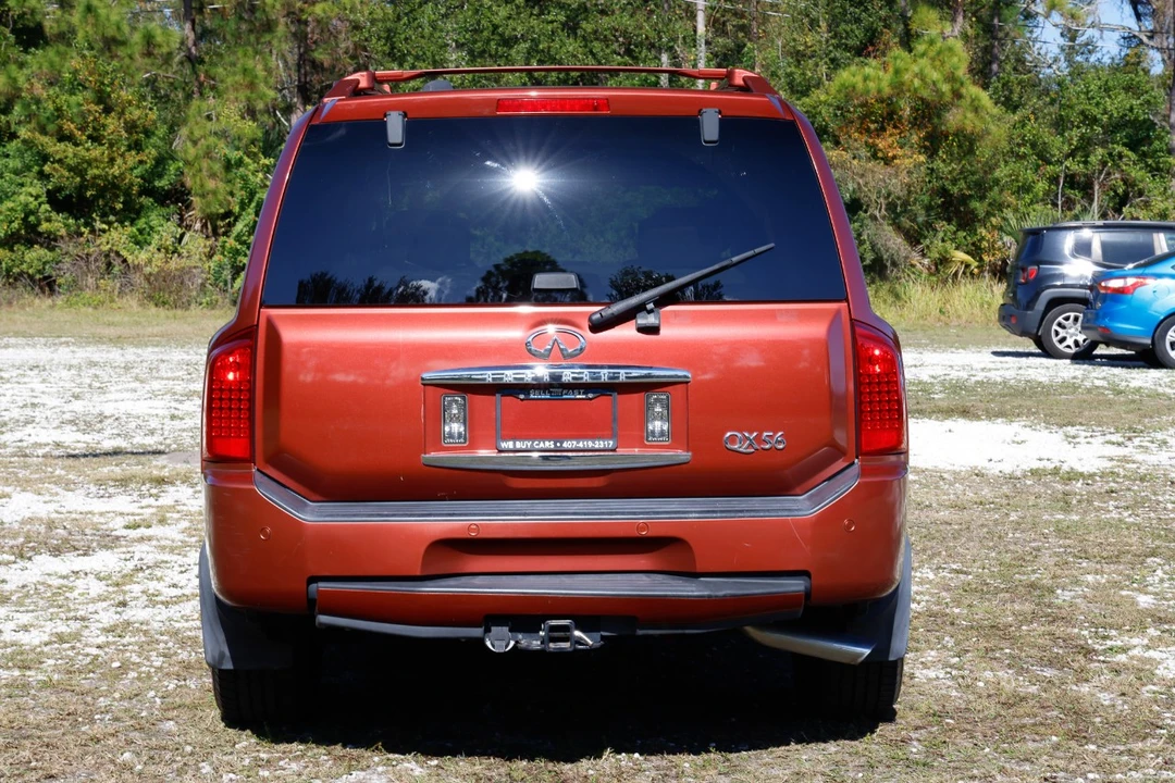 2004 Infiniti QX80 - Image 7 of 21