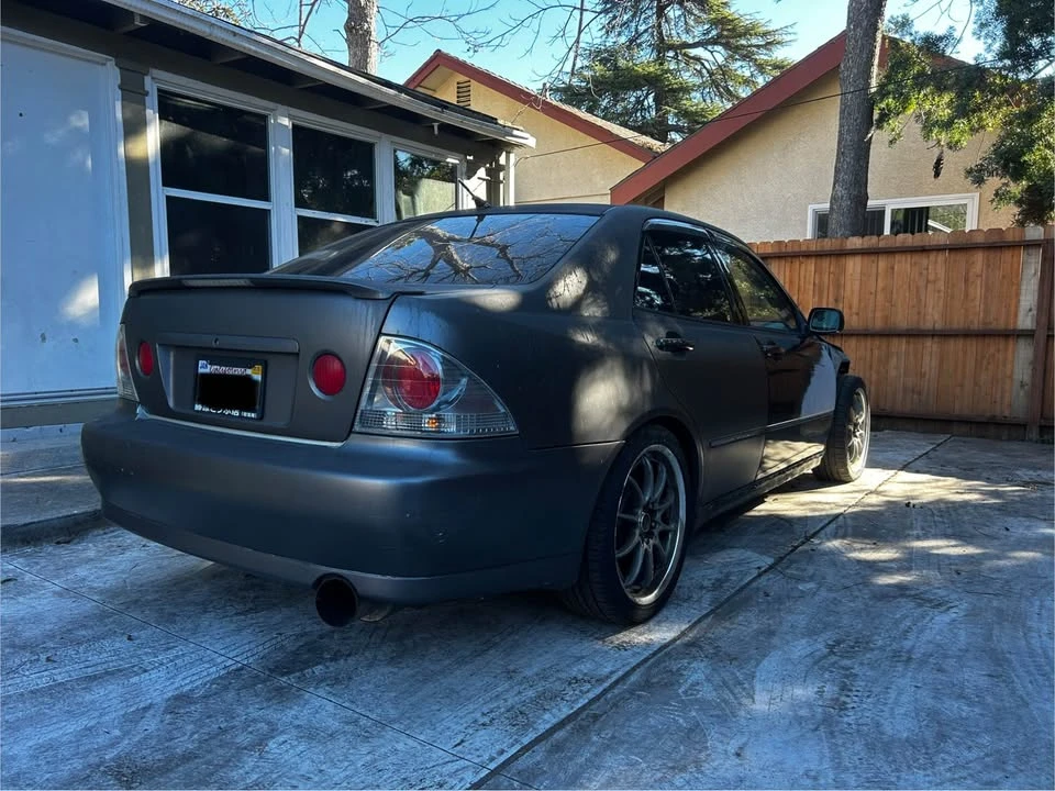 2004 Lexus IS 1st Gen - Image 3 of 9