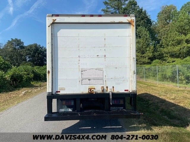 2004 Isuzu Elf - Image 5 of 12