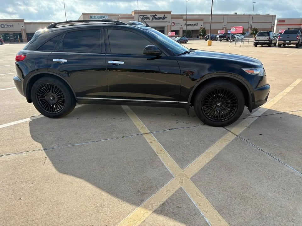 2004 Infiniti FX 1st Gen - Image 4 of 11