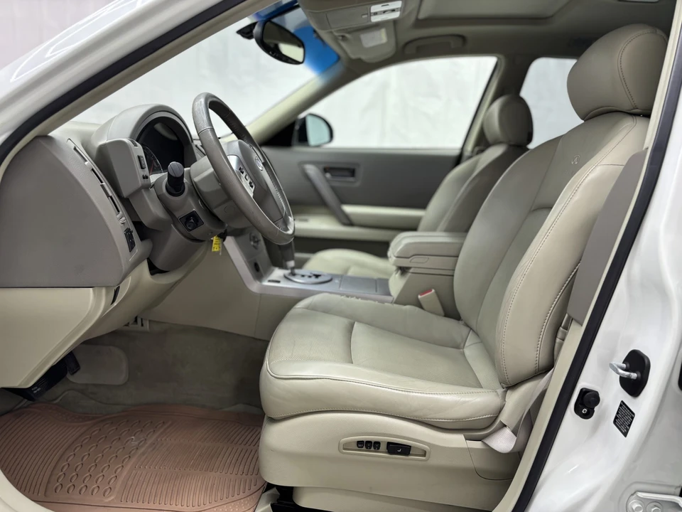 2004 Infiniti FX 1st Gen - Image 16 of 31