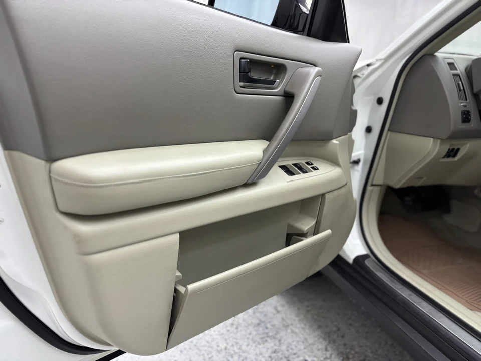 2004 Infiniti FX 1st Gen - Image 22 of 31