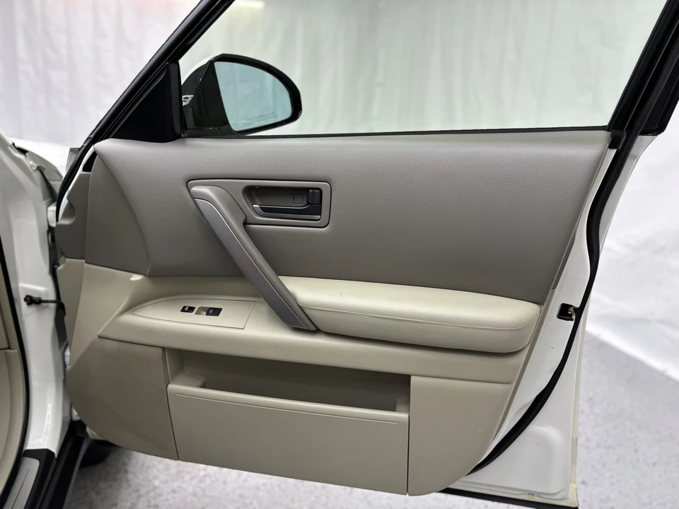 2004 Infiniti FX 1st Gen - Image 24 of 31