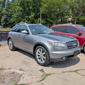 2004 Infiniti FX 35
