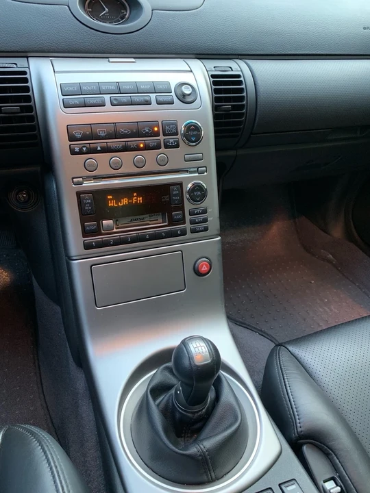2004 Infiniti G35 3rd Gen - Image 15 of 18