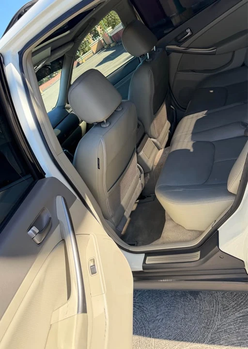 2004 Infiniti G35 3rd Gen - Image 12 of 20