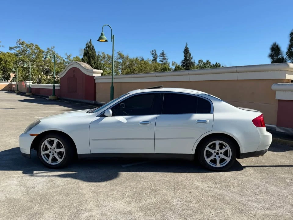 2004 Infiniti G35 3rd Gen - Image 8 of 20