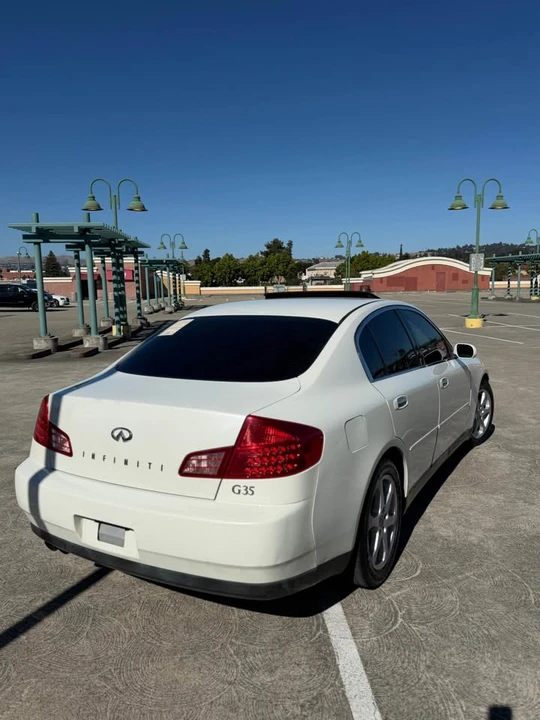 2004 Infiniti G35 3rd Gen - Image 5 of 20