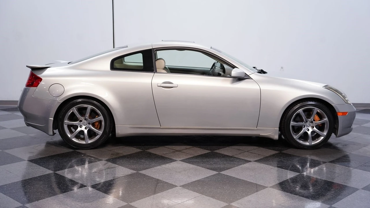 2004 Infiniti G35 3rd Gen - Image 14 of 21