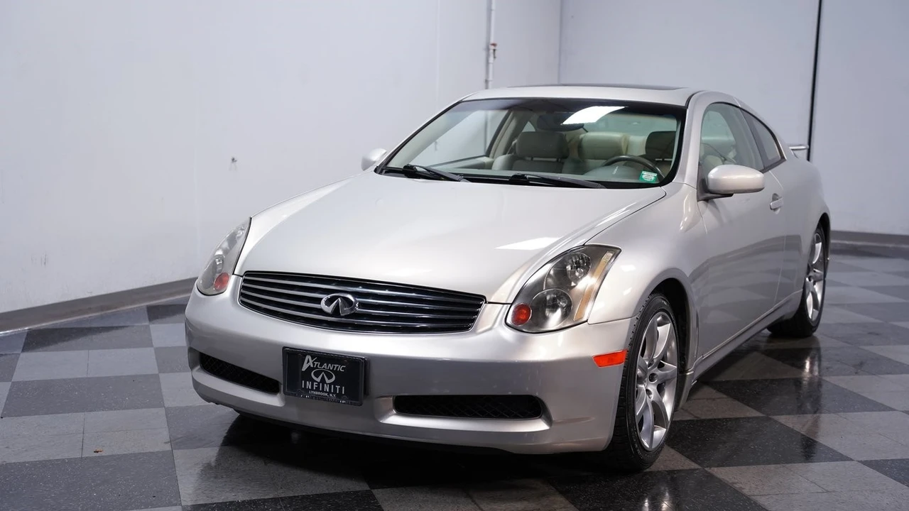 2004 Infiniti G35 3rd Gen - Image 18 of 21