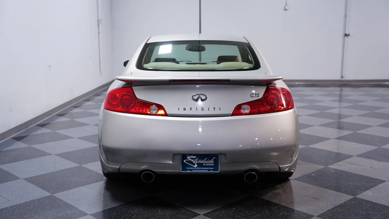 2004 Infiniti G35 3rd Gen - Image 10 of 12