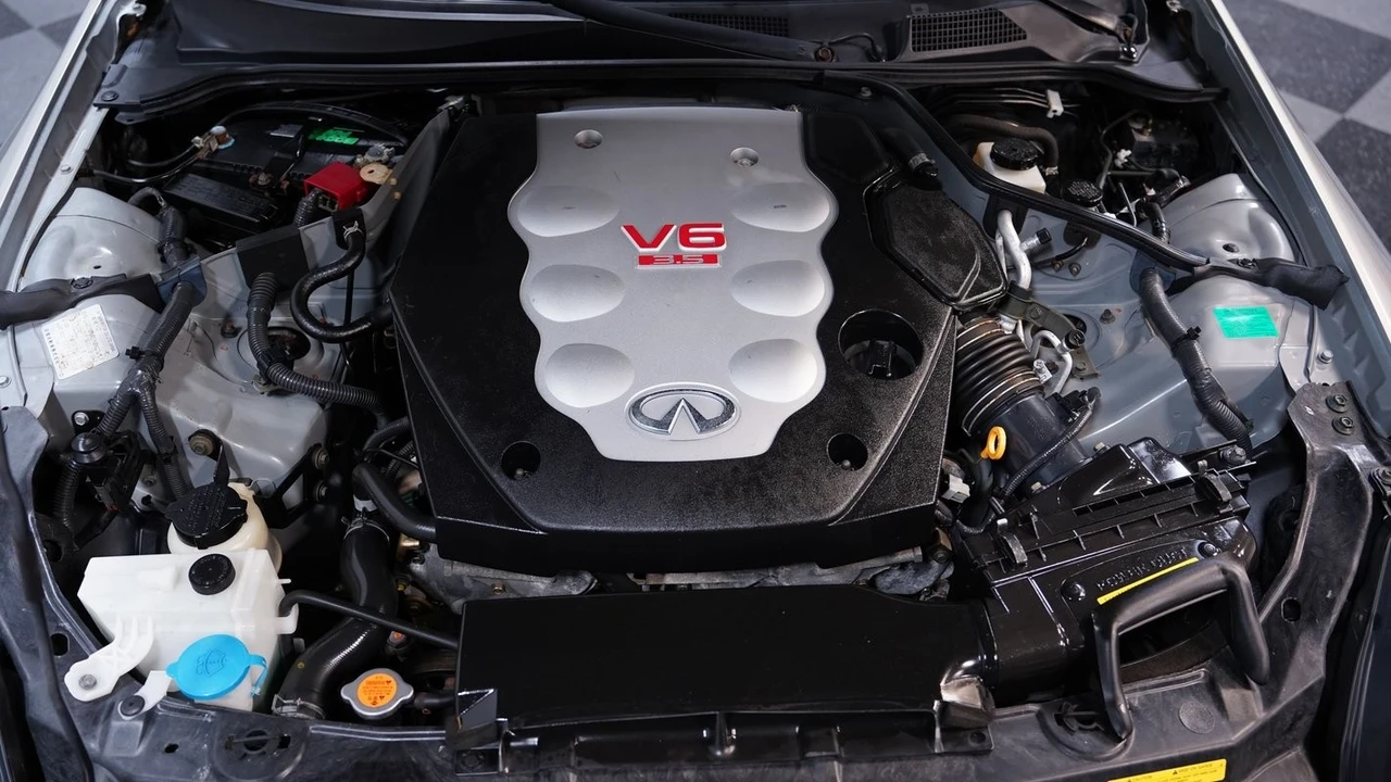 2004 Infiniti G35 3rd Gen - Image 4 of 21