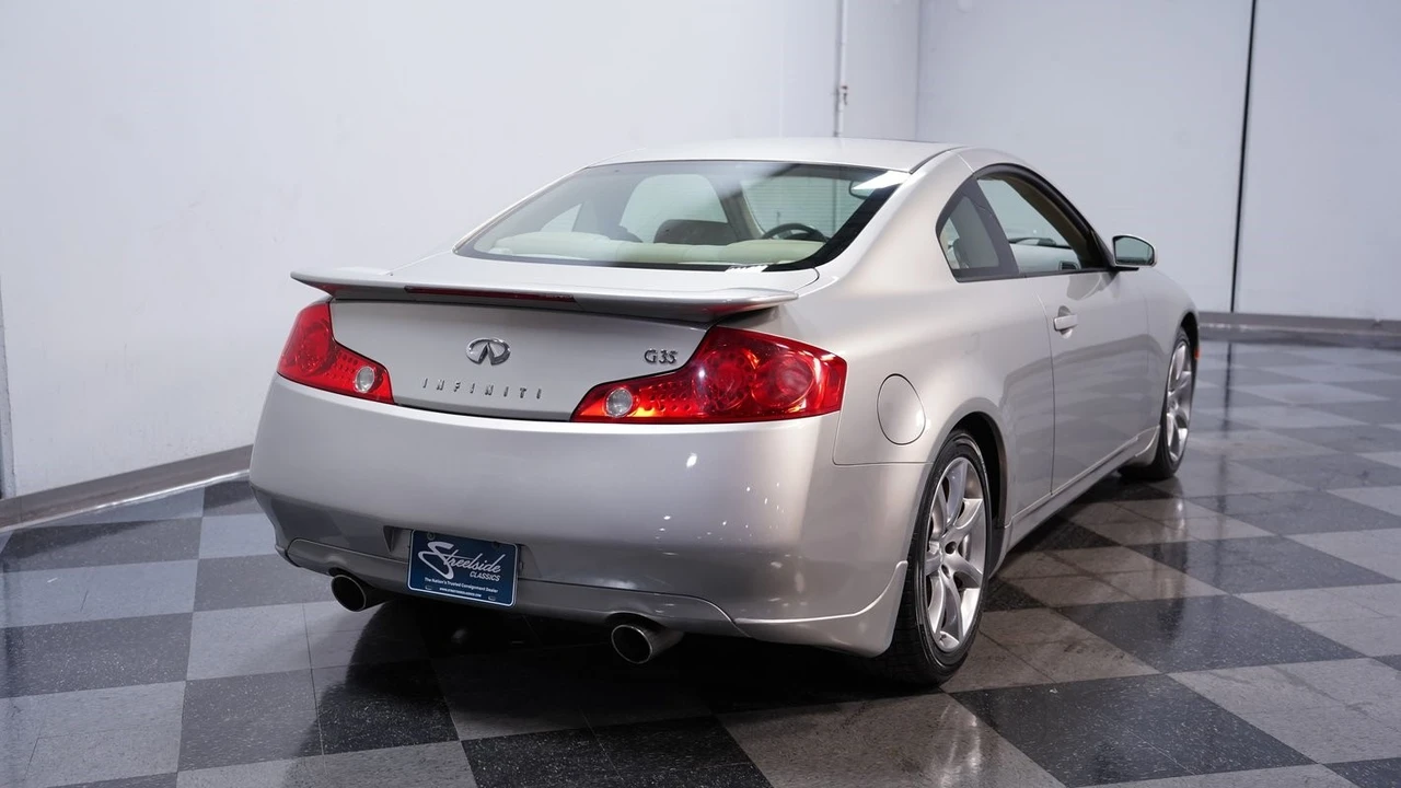 2004 Infiniti G35 3rd Gen - Image 11 of 12