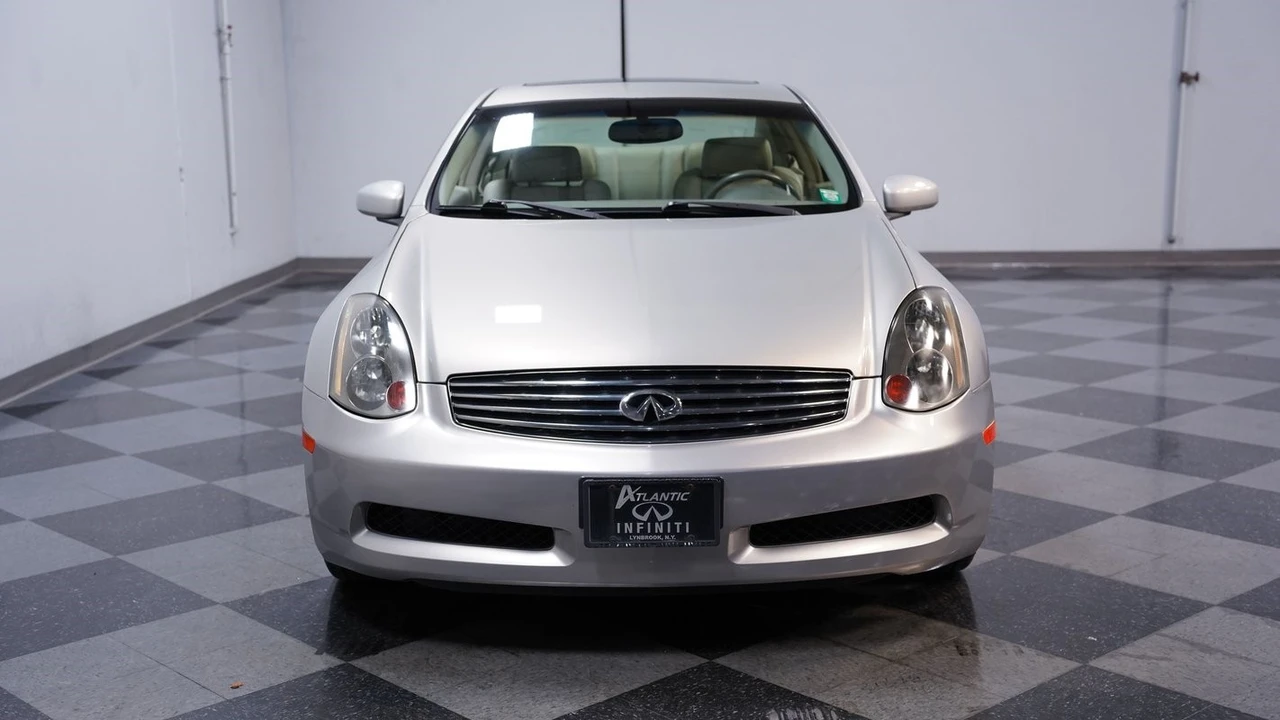 2004 Infiniti G35 3rd Gen - Image 17 of 21