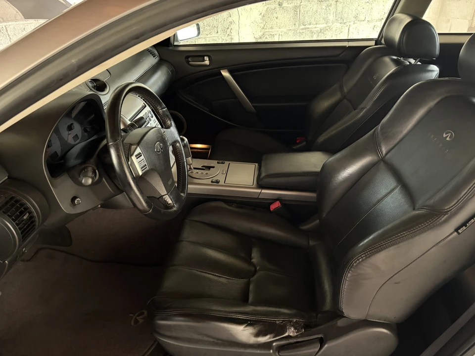 2004 Infiniti G35 3rd Gen - Image 19 of 31