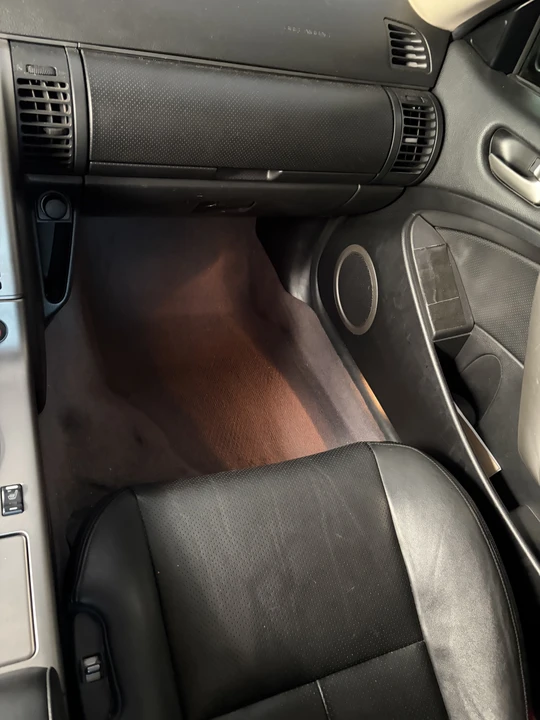 2004 Infiniti G35 3rd Gen - Image 27 of 31