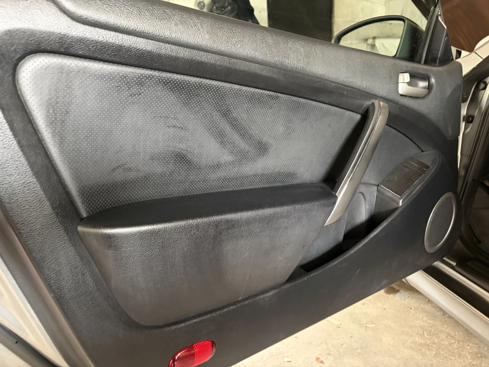 2004 Infiniti G35 3rd Gen - Image 17 of 31