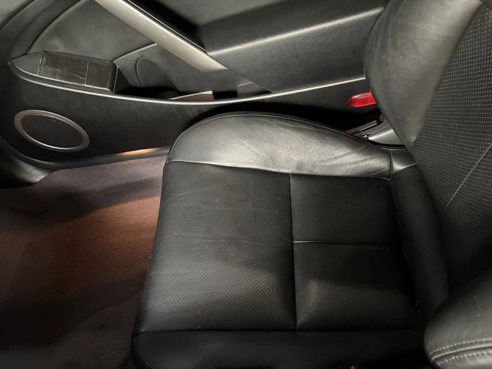 2004 Infiniti G35 3rd Gen - Image 28 of 31