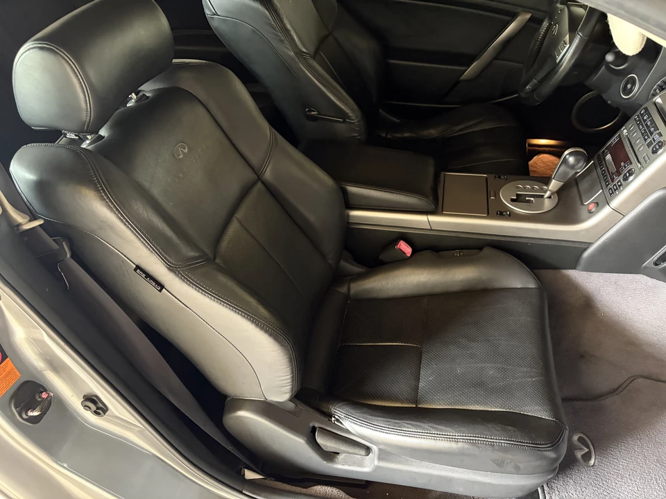2004 Infiniti G35 3rd Gen - Image 26 of 31