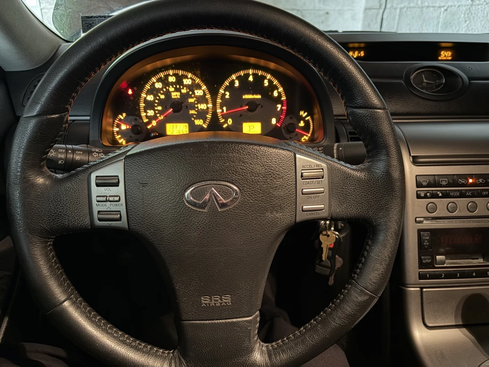 2004 Infiniti G35 3rd Gen - Image 20 of 31