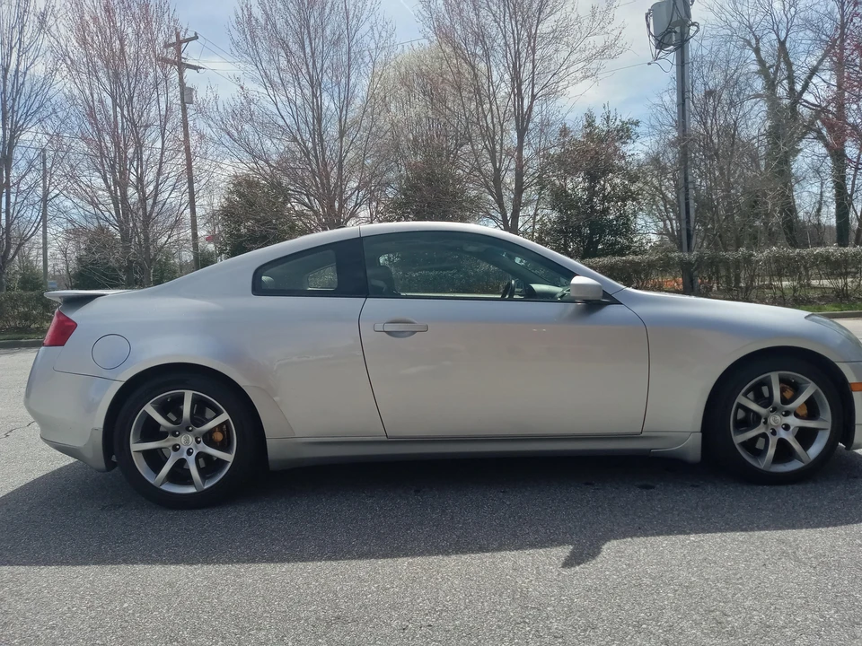 2004 Infiniti G35 3rd Gen - Image 29 of 31