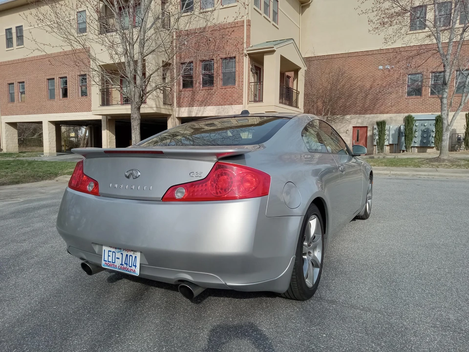 2004 Infiniti G35 3rd Gen - Image 25 of 31