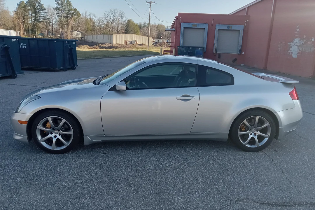 2004 Infiniti G35 3rd Gen - Image 12 of 31