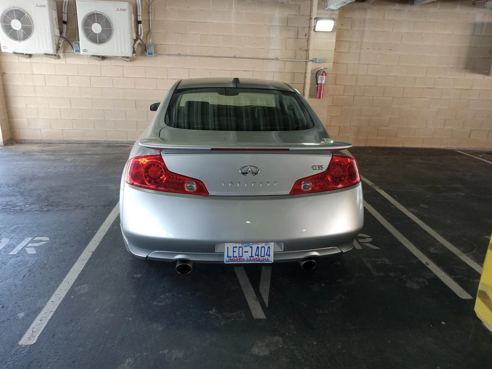 2004 Infiniti G35 3rd Gen - Image 23 of 31