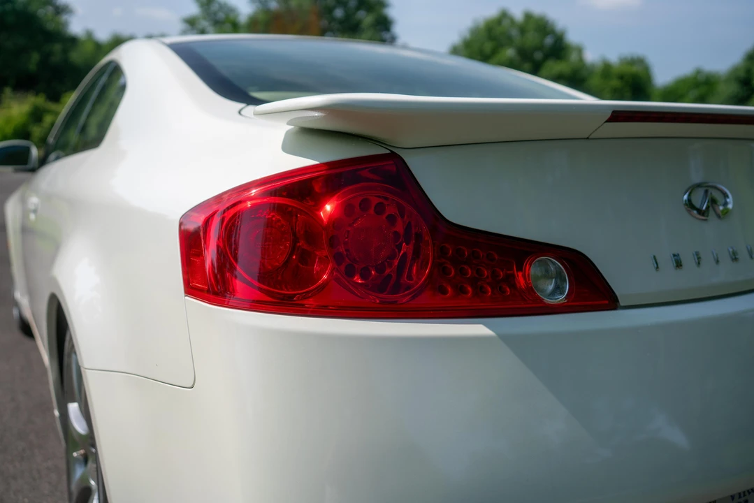 2004 Infiniti G35 3rd Gen - Image 20 of 31