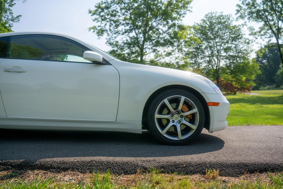 2004 Infiniti G35 3rd Gen - Image 26 of 31
