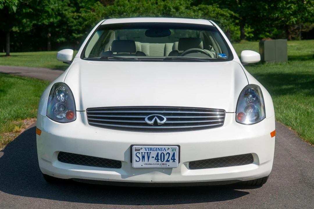 2004 Infiniti G35 3rd Gen - Image 2 of 31