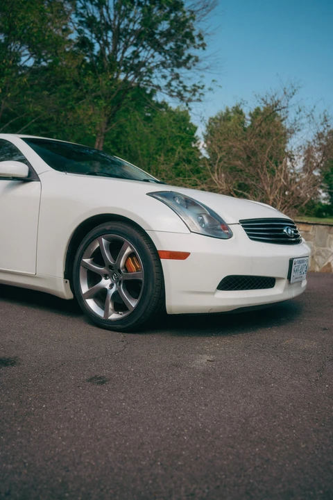2004 Infiniti G35 3rd Gen - Image 10 of 31
