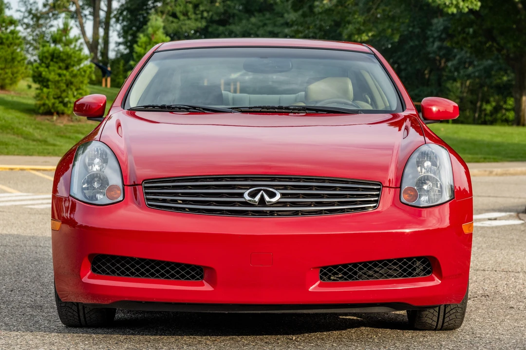 2004 Infiniti G35 3rd Gen - Image 2 of 31