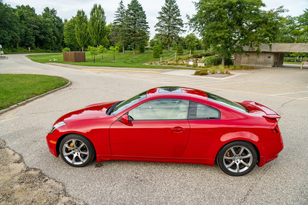 2004 Infiniti G35 3rd Gen - Image 10 of 31