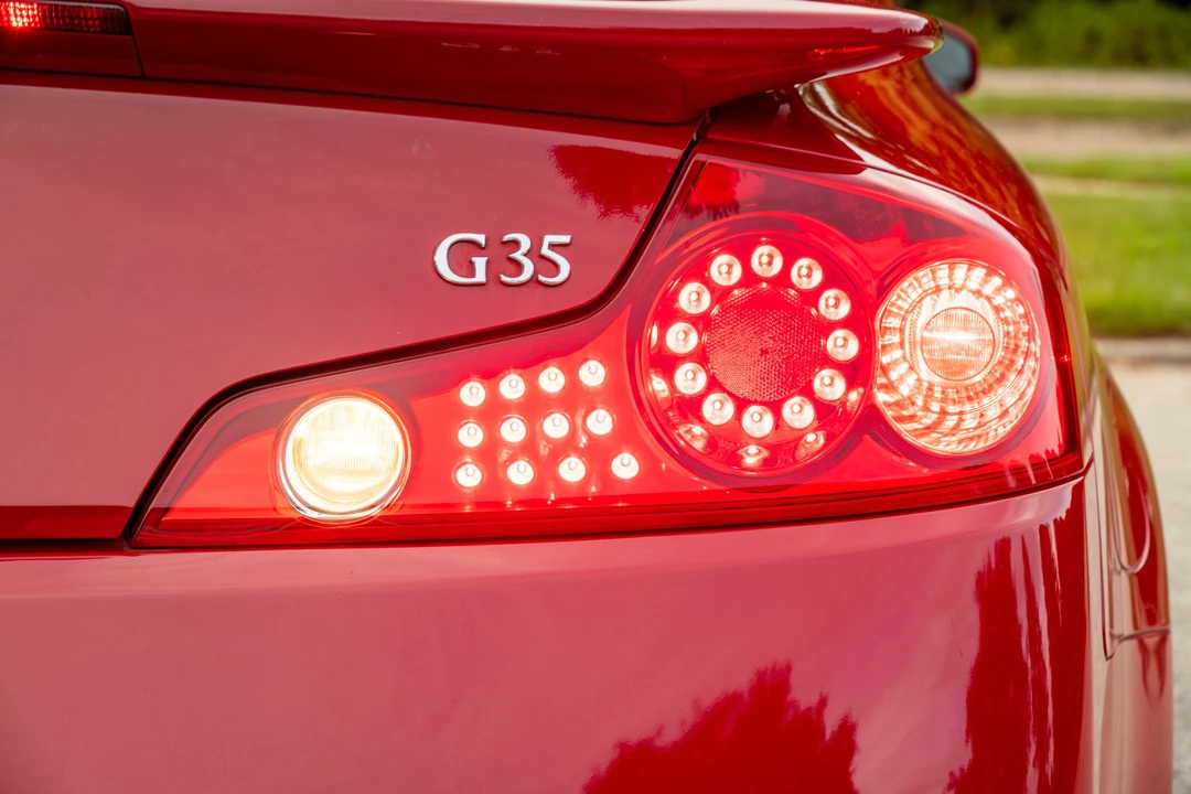 2004 Infiniti G35 3rd Gen - Image 26 of 31