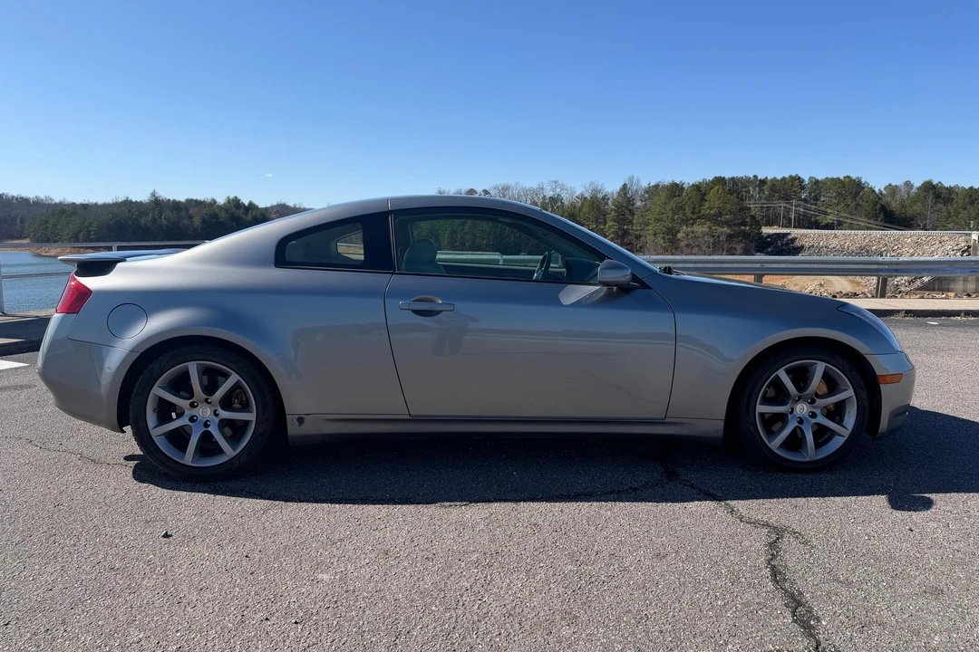 2004 Infiniti G35 3rd Gen - Image 3 of 31