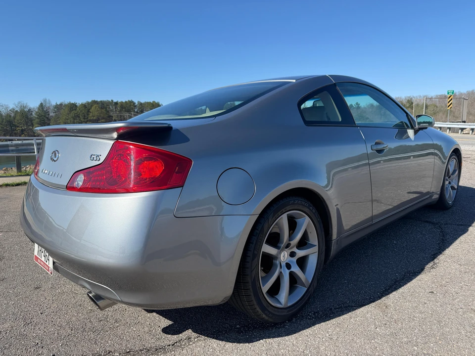 2004 Infiniti G35 3rd Gen - Image 18 of 31