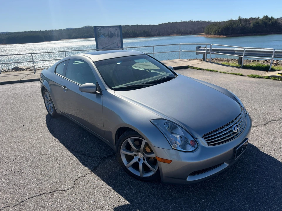2004 Infiniti G35 3rd Gen - Image 20 of 31