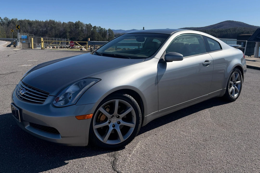 2004 Infiniti G35 3rd Gen - Image 10 of 31